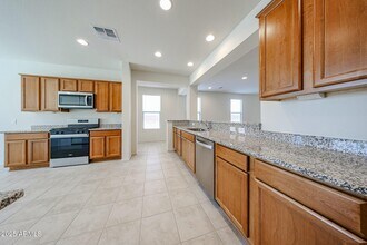 7134 W Bent Tree Dr in Peoria, AZ - Building Photo - Building Photo