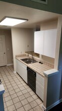 8170 Mountain View Dr in Pleasanton, CA - Building Photo - Building Photo