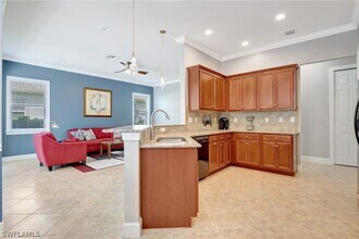 11289 Suffield St in Ft. Myers, FL - Foto de edificio - Building Photo