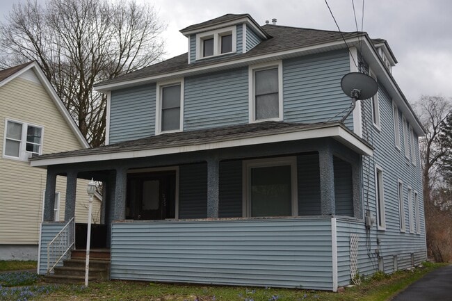 property at 225 Thieme Pl