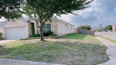 2201 Buffalo Tundra Dr in Austin, TX - Building Photo - Building Photo