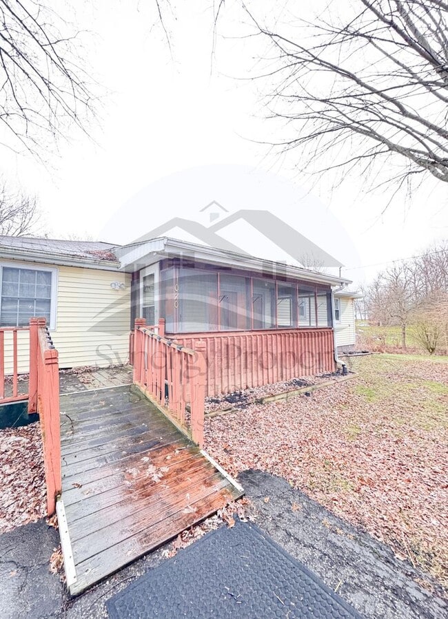 property at 1070 Woodside Dr