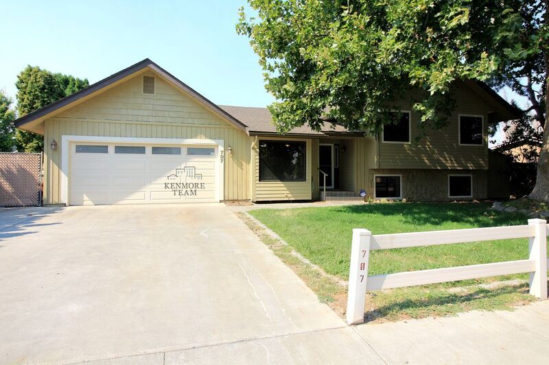 707 N Louisiana St in Kennewick, WA - Building Photo