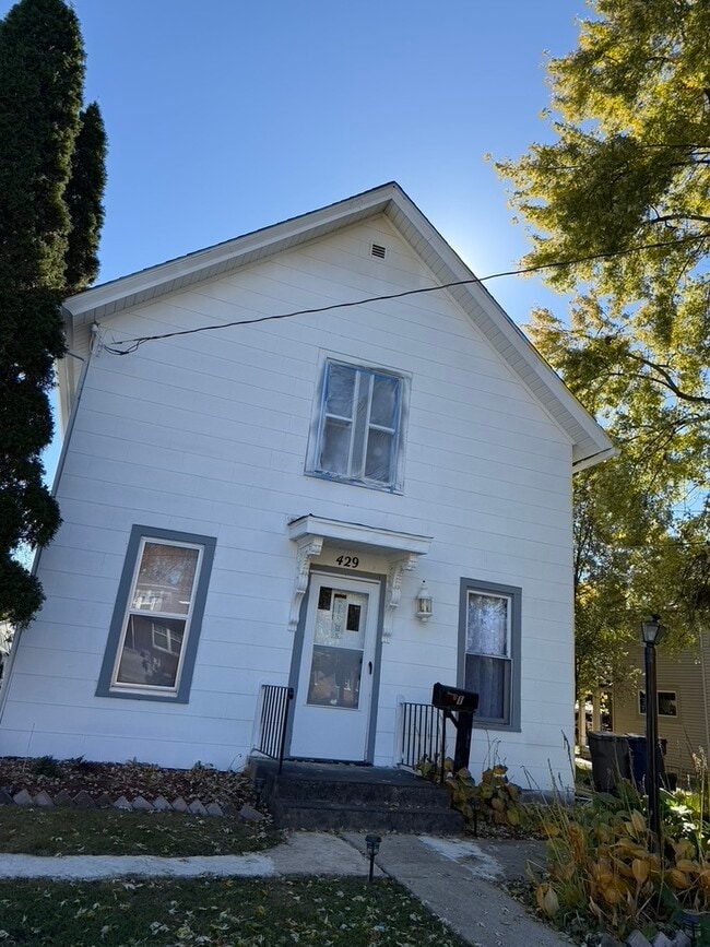 property at 429 South St