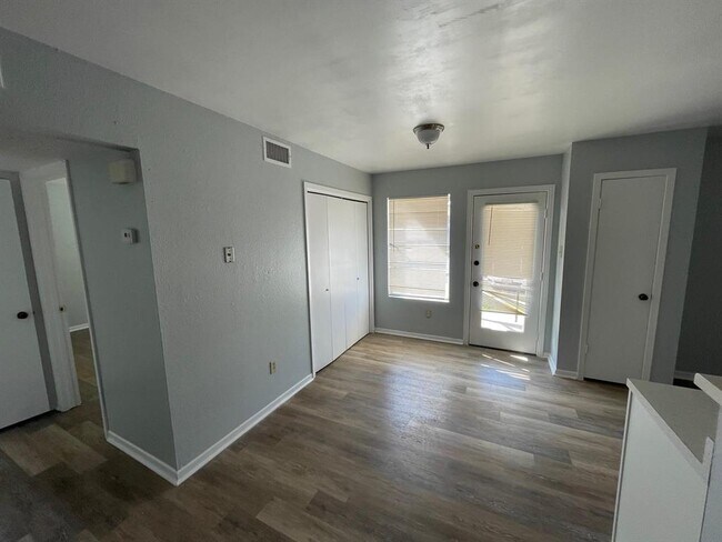1605 Drive A in Round Rock, TX - Building Photo - Building Photo