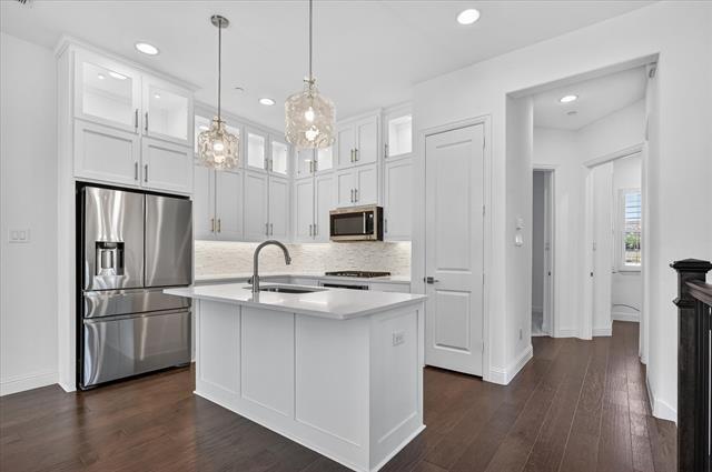 property at 2201 Southwick Dr