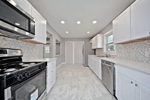 3834 Rosedale St in Houston, TX - Building Photo