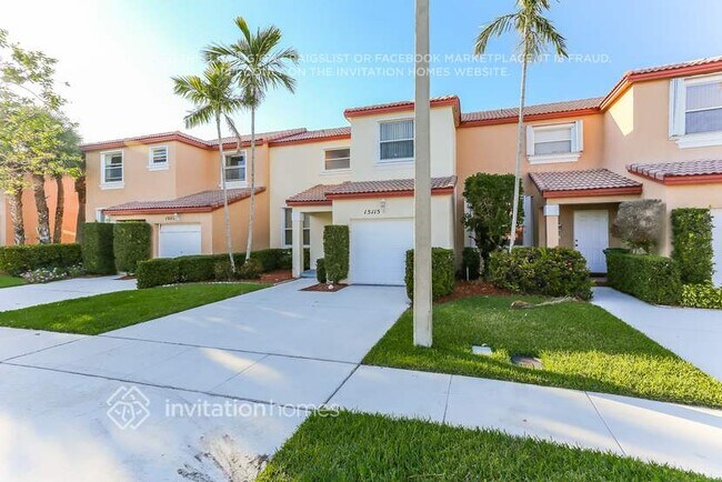 15115 NW 8th St in Pembroke Pines, FL - Building Photo - Building Photo