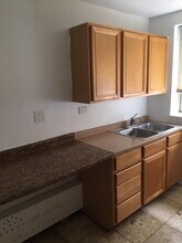 2243 W Farwell Ave in Chicago, IL - Building Photo - Building Photo