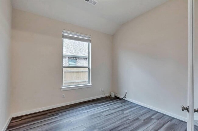 2120 High Victory Rd in Leander, TX - Building Photo - Building Photo