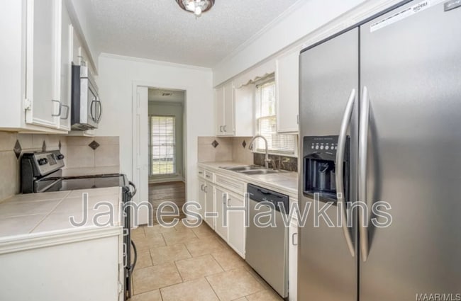 2137 Edinburgh Dr in Montgomery, AL - Building Photo - Building Photo