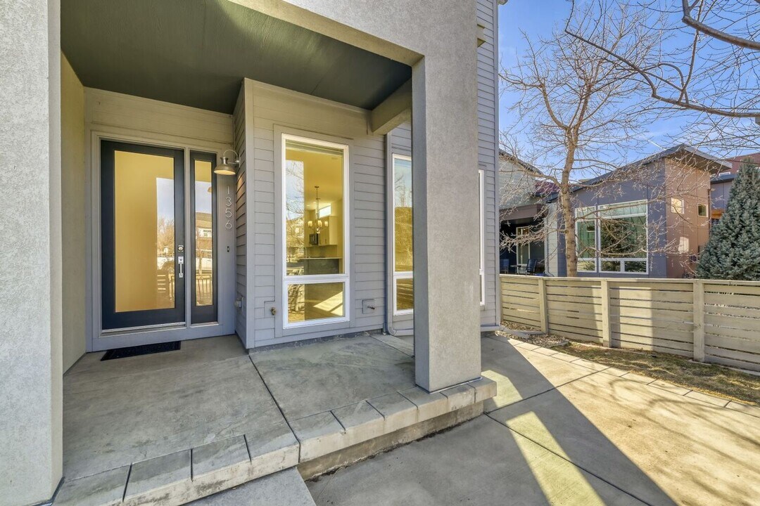 1356 Snowberry Ln in Louisville, CO - Foto de edificio
