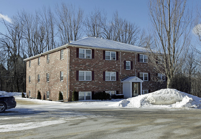 Garden Gate Apartments in Gardner, MA - Building Photo - Building Photo