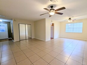 5065 Shoshone Dr in Pensacola, FL - Building Photo - Building Photo