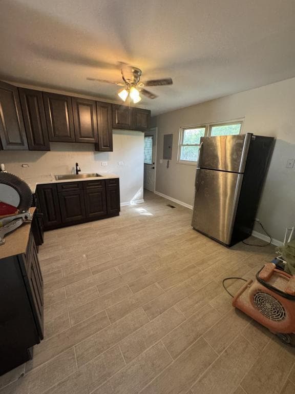 423 S Park Blvd in Streamwood, IL - Building Photo - Building Photo