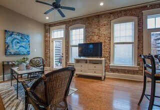 614 W 3rd St in Little Rock, AR - Building Photo - Building Photo