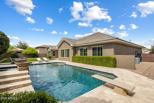 property at 2051 E Aris Dr