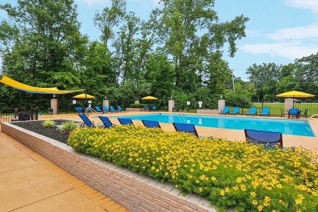 Hunters Chase in Miamisburg, OH - Foto de edificio - Building Photo