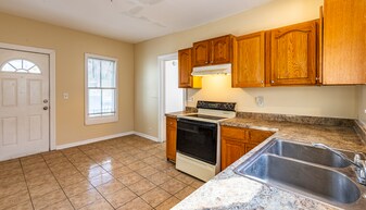 447 Hawley St in Rochester, NY - Building Photo