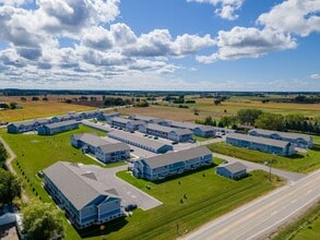 SCS Oshkosh in Oshkosh, WI - Foto de edificio - Building Photo
