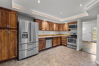 4064 Lake Ridge Cir in Virginia Beach, VA - Building Photo - Building Photo