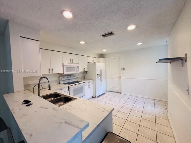 property at 1290 Sorrento Dr