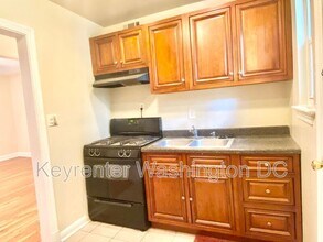 4615 Central Ave NE in Washington, DC - Building Photo - Building Photo