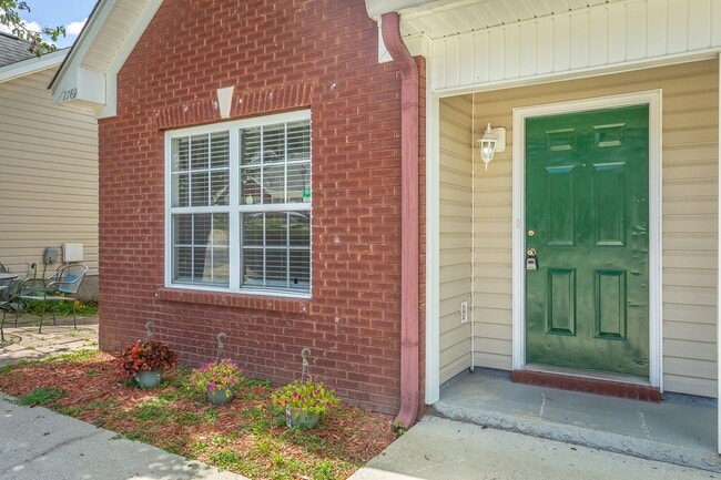 property at 2769 Westbrook Ct