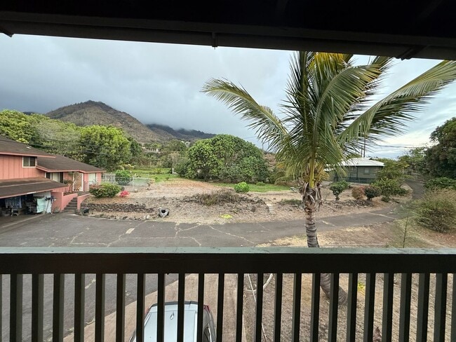property at 219 W Waiko Rd