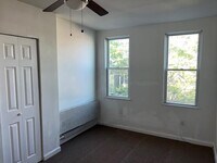 605 N Decker Ave photo'