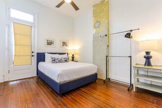 2434 Valence St in New Orleans, LA - Building Photo - Building Photo
