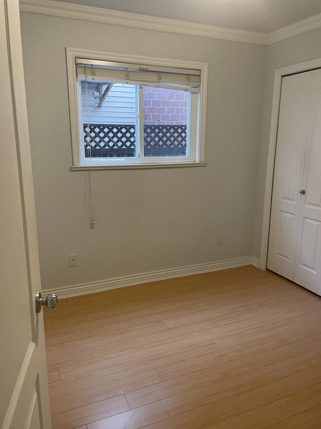 7441 Victoria Dr in Vancouver, BC - Building Photo - Building Photo