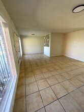 3405 Olympic Ave in El Paso, TX - Foto de edificio - Building Photo