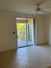 6434 Emerald Dunes Dr in West Palm Beach, FL - Building Photo - Building Photo