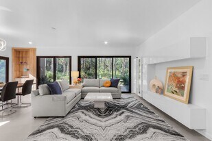 4021 12th Ave SE in Naples, FL - Building Photo