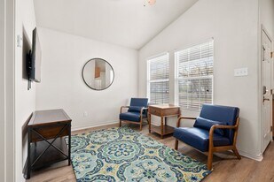 113 Gillespie Ln in Aransas Pass, TX - Building Photo