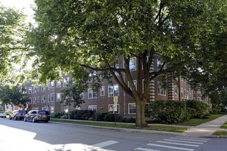 1119 Pleasant St in Oak Park, IL - Building Photo - Building Photo