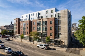 University Lofts in Denver, CO - Foto de edificio - Building Photo