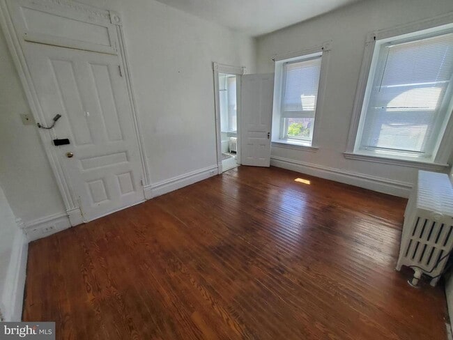 property at 1335 Perkiomen Ave
