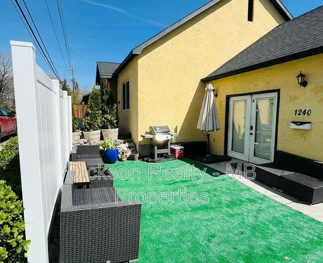 property at 1240 Plumas St