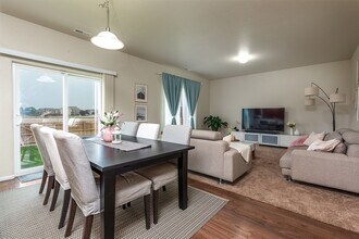 6610 Phantom Way in Colorado Springs, CO - Building Photo - Building Photo
