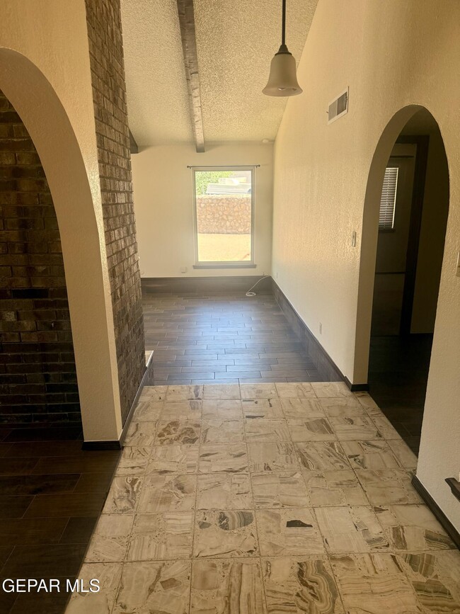 7121 Gran Vida Dr in El Paso, TX - Building Photo - Building Photo