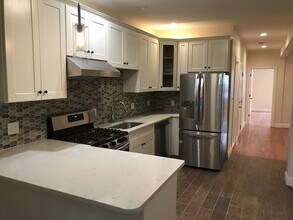 6 Bispham St, Unit 3 in Boston, MA - Building Photo - Building Photo