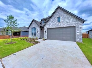 932 Highberry Dr in Anna, TX - Building Photo - Building Photo