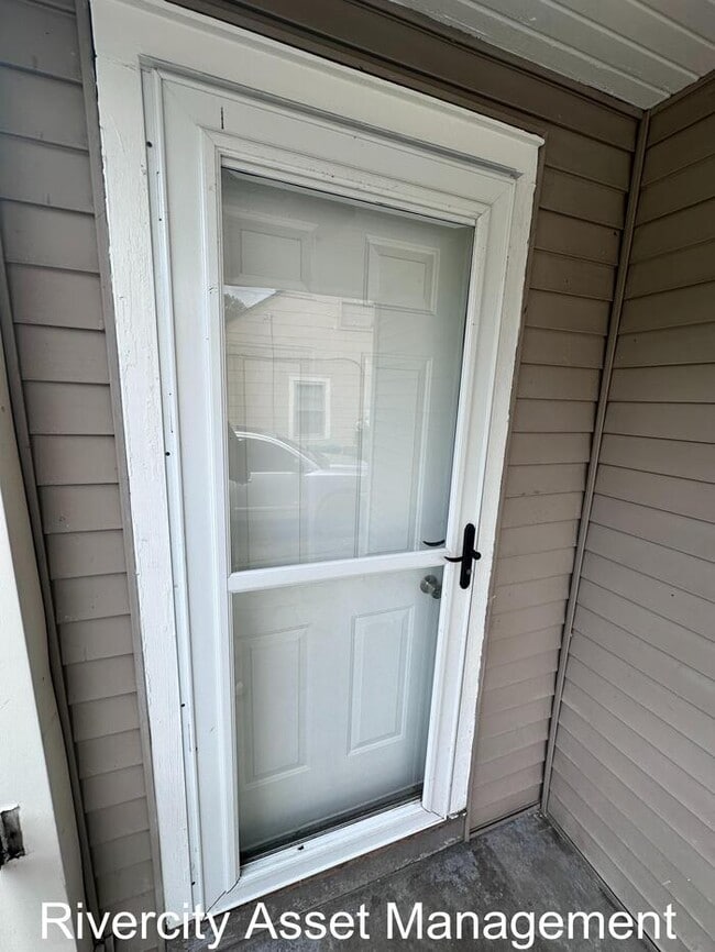 3741 Faxon Ave in Memphis, TN - Building Photo - Building Photo