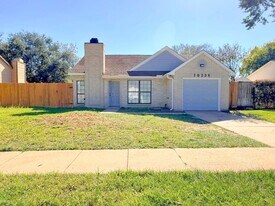 20235 Blue Juniper Dr in Katy, TX - Building Photo