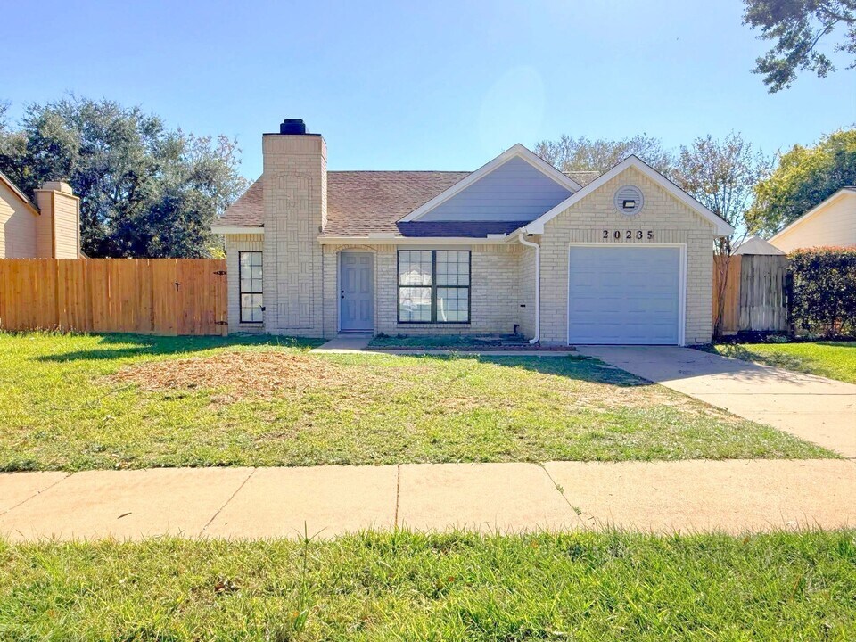 20235 Blue Juniper Dr in Katy, TX - Building Photo