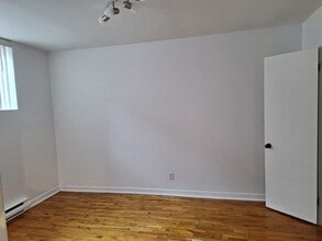 986 Préfontaine Rue in Longueuil, QC - Building Photo - Building Photo