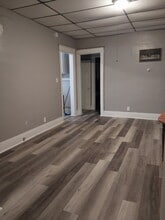 183 Norton St, Unit #1 - DOWNSTAIRS in Rochester, NY - Foto de edificio - Building Photo