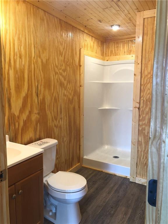 110 Pine Tree Loop in Bastrop, TX - Building Photo - Building Photo